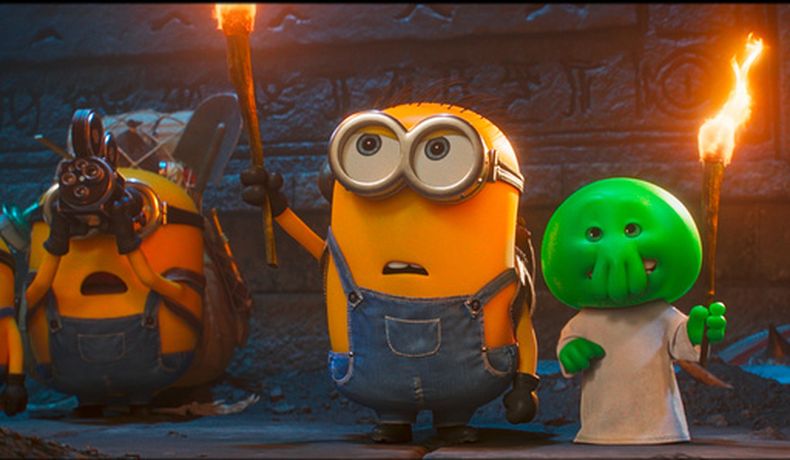 Esta imagen, difundida por Universal Pictures, muestra, de izquierda a derecha, a los personajes Ed, Henry y Goomi en una escena de la película Minions & Monsters de Illumination. (Universal Pictures via AP)