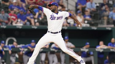 Hearn permite 1 solo hit; Rangers vencen a Reales