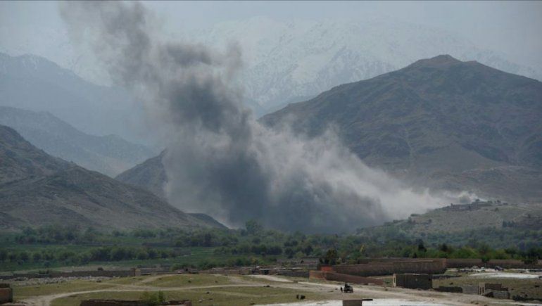 EEUU lanza en Afganistán la madre de todas las bombas