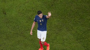 Varane se retira de la selección francesa tras una década
