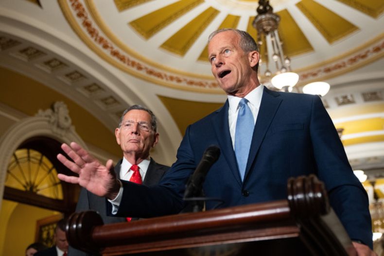 El líder de los republicanos en el Senado, John Thune, en el Congreso en Washington, el 21 de julio del 2026. (AP foto/Allison Robbert)