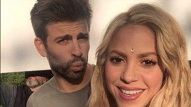 solo rumores: pique y shakira siguen juntos