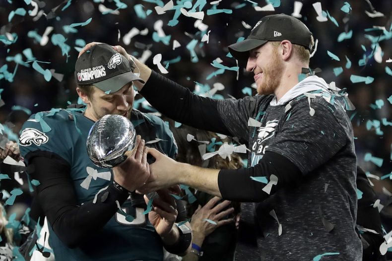 AMN-GEN_TRUMP-EAGLES-0.jpg
