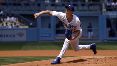 Buehler lanza 5 innings en blanco y Dodgers superan a Tigres