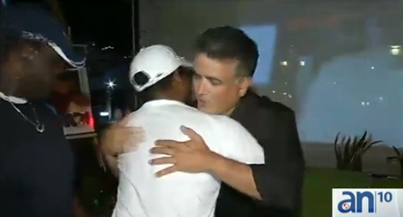 Esta noche amigos y compañeros de trabajo se unen para en una velada para Tanya González, la joven presuntamente asesinada por su novio.