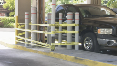 ladrones arrancaron un cajero automatico de una sucursal bancaria en hialeah