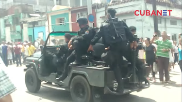 sale a luz nuevo video de la protesta  en 10 de octubre