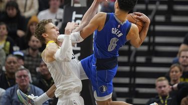 Green y Hardy ayudan a Dallas a sorprender a Jazz sin Doncic