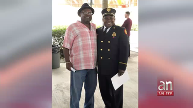 teniente de los bomberos de miami-dade lucha contra el coronavirus