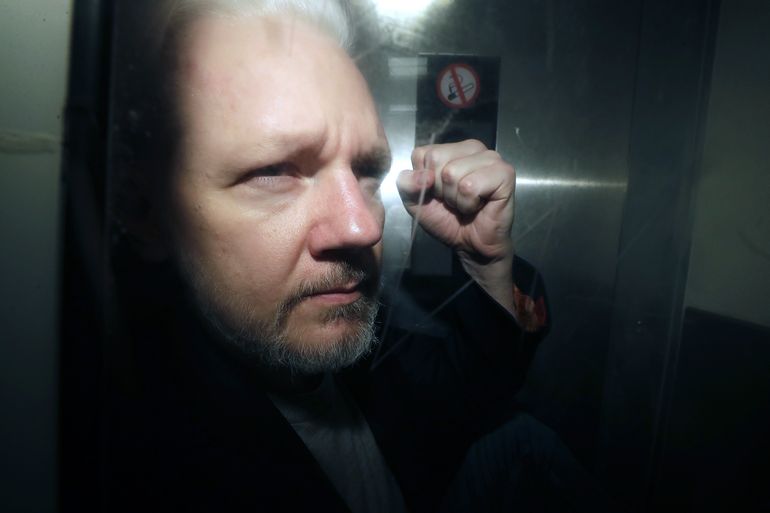 Gran Bretaña: Assange podrá apelar su extradición a EEUU