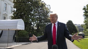Trump condena disturbios; reconoce triunfo de Biden