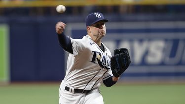Sale debuta en la campaña, pero Medias Rojas pierde con Rays