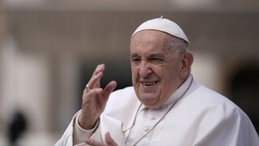 el papa francisco sufre dos episodios de insuficiencia respiratoria aguda