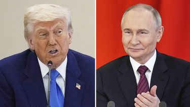 El presidente estadounidense Donald Trump (izquierda) habla el 16 de mayo de 2025 en Abu Dabi, Emiratos Árabes Unidos; y el presidente ruso Vladimir Putin aplaude el 10 de mayo de 2025, en Moscú. (Fotos de archivo de AP)