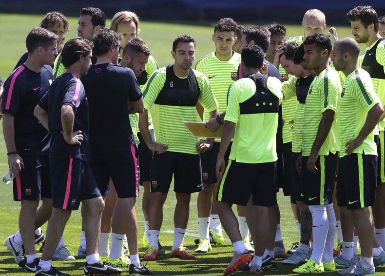 DEP-FUT_CAMPEONES_BARCELONA-XAVI-0.jpg