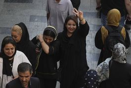 legislador irani: protestas podrian desestabilizar al pais