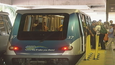 comisionadas buscan implementar controversial tarifa para el metromover