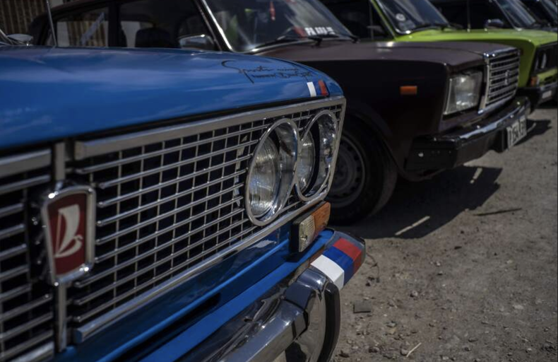 Lada Cuba.png