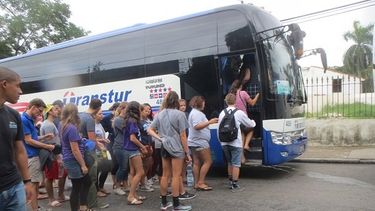americateve | Asegura estudiante estadounidense de visita en La Habana.