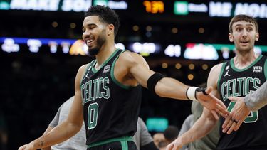 Con 34 de Tatum, Celtics hilvanan 5ta victoria