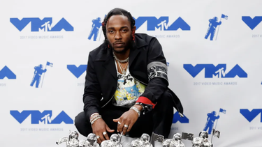 kendrick lamar: el rapero galardonado que liderara el espectaculo de medio tiempo del super bowl 2025