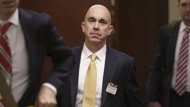 Denuncian que destituciones de Trump son por venganza