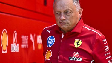 El director de Ferrari Fred Vasseur en el paddock del circuito Hungaroring en Mogyoród, Hungría, el jueves 31 de julio de 2025. (AP Foto/Denes Erdos)