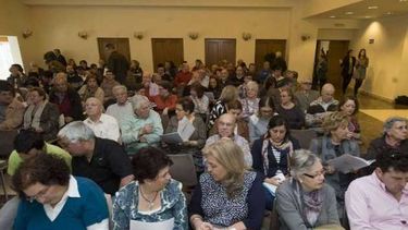 mas de 200 familias gallegas reclaman bienes expropiados en cuba