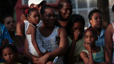 Las cubanas tienen menos hijos, ¿y cuál es el problema?