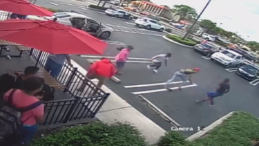 autoridades revelan video de apunalamiento en hialeah