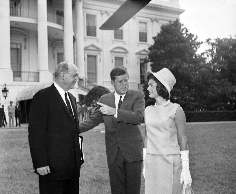 ESP-CIN_JACKIE_KENNEDY-JFK-1.jpg