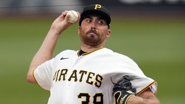 Thompson lanza sin hit hasta la 6ta; Piratas vencen a Rojos