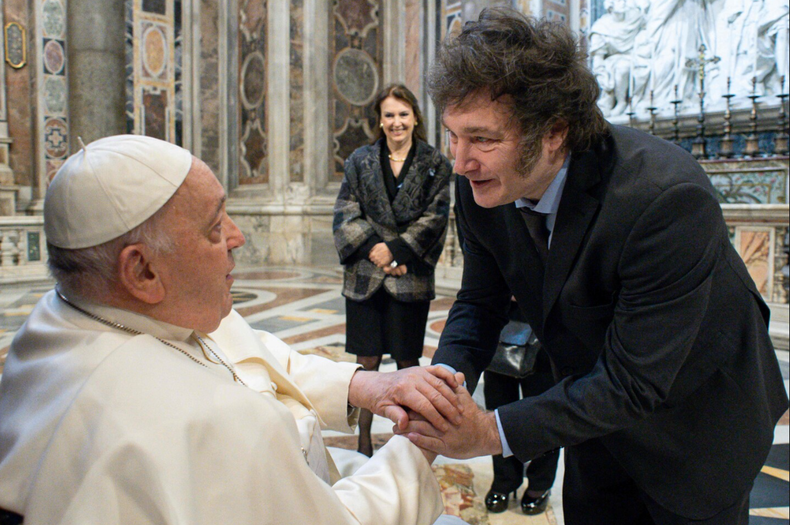 Milei Papa.png