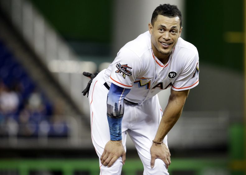 DEP-BEI_YANQUIS-MARLINS_CANJE-0.jpg