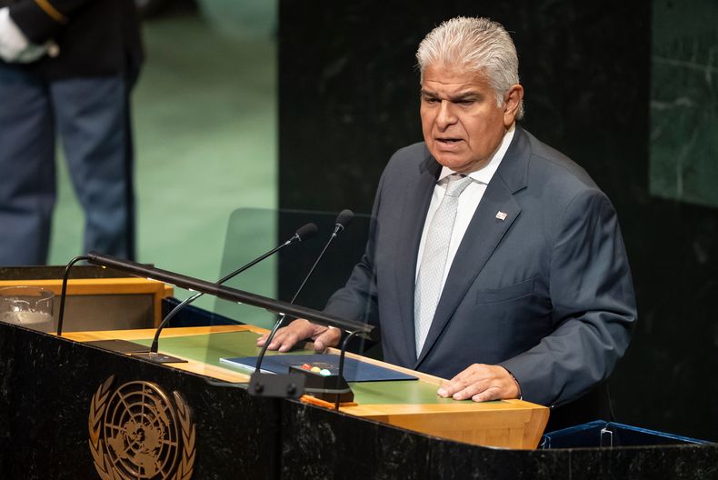 ARCHIVO - El presidente de Panamá, José Raúl Mulino, habla durante la 80ª sesión de la Asamblea General de las Naciones Unidas, el miércoles 24 de septiembre de 2025, en la sede de la ONU. (AP Foto/Yuki Iwamura, Archivo)