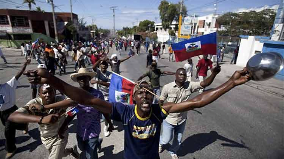 La ONU insta a preservar el orden constitucional en Haití tras el