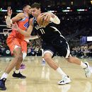 Bucks imponen récord, con 9 triunfos al iniciar campaña