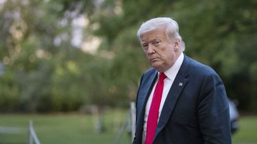 Libro: Trump quiso restar importancia al coronavirus