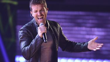 ARCHIVO - Pablo Alborán interpreta No vaya a ser en los Latin Grammy el 15 de noviembre de 2018, en Las Vegas. Alborán, quien está nominado, se presentará en los Latin Grammy el 16 de noviembre de 2023. (Foto Chris Pizzello/Invision/AP, archivo)