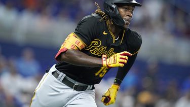 Cruz lidera el triunfo de Piratas ante Marlins