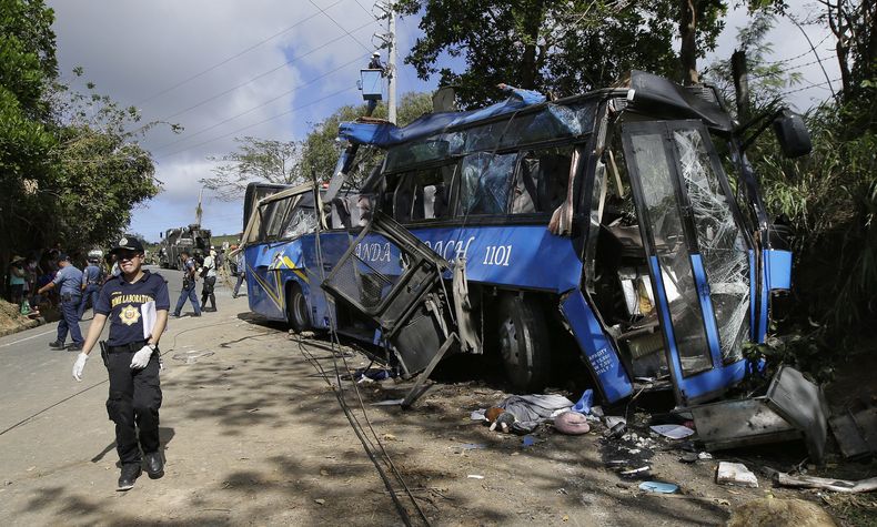 ASI-GEN_FILIPINAS-ACCIDENTE_AUTOBUS-0.jpg