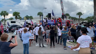 caravana en miami a favor de joe biden atrae poco mas de mil vehiculos