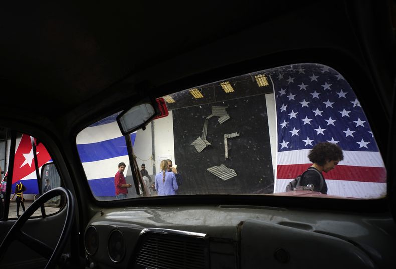 CAR-GEN_OBAMA-CUBA-GOOGLE-0.jpg