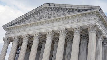 ARCHIVO - En la imagen se muestra el edificio de la Corte Suprema de Estados Unidos, el 25 de abril de 2024, en Washington. (AP Foto/Mariam Zuhaib)