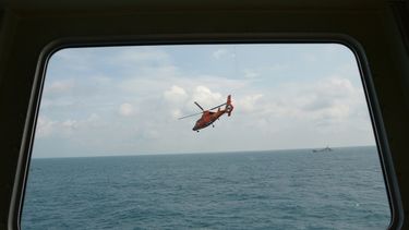 ¿que pistas pueden ofrecer cajas negras de avion de airasia?