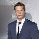 Johnny Wactor llega al estreno mundial de The Mule el 10 de diciembre de 2018 en Los Ángeles. La policía de Los Ángeles arrestó a cuatro personas el jueves por la muerte a tiros del actor de General Hospital Johnny Wactor ocurrida en un intento de robo de piezas de su auto. (Foto Willy Sanjuan/Invision/AP)
