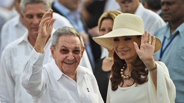 cristina fernandez aprovecha su estancia en cuba para visitar a fidel castro