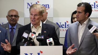 Trump y demócratas van tras votos en tramo final de campaña