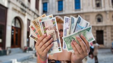 americateve | Luego del proceso de unificación monetaria en Cuba, la única moneda de circulación en la isla será el peso cubano.