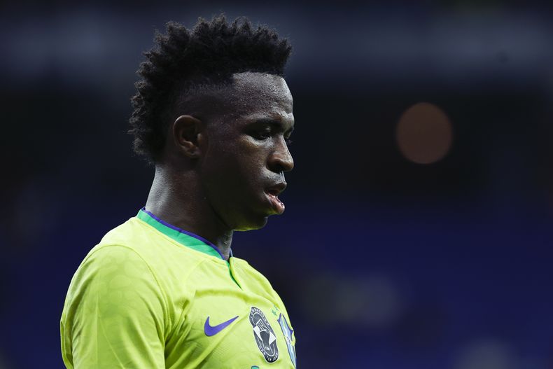 El delantero brasileño Vinicius Junior durante un partido amistoso contra Guinea, el sábado 17 de junio de 2023, en Barcelona. (AP Foto/Joan Monfort)